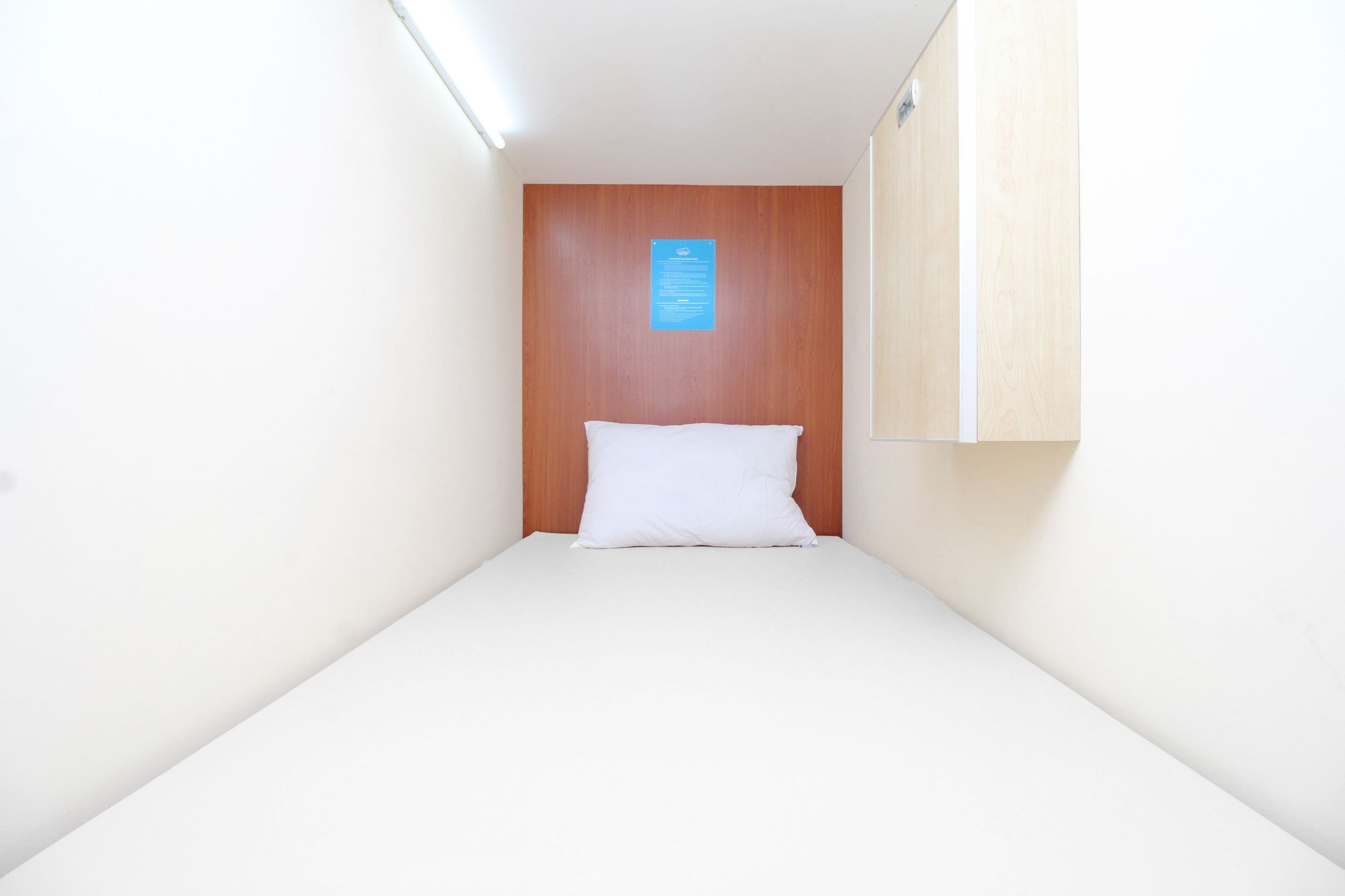 Sky Inn Glodok 1 Джакарта Экстерьер фото